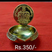Load image into Gallery viewer, Mavasiva Lakshmi Kubera Vilakku - 1 coin - MAVASIVA SHOPPING